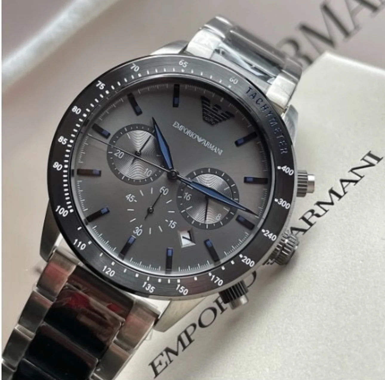 Montre Emporio Armani Chronograph homme ar11391