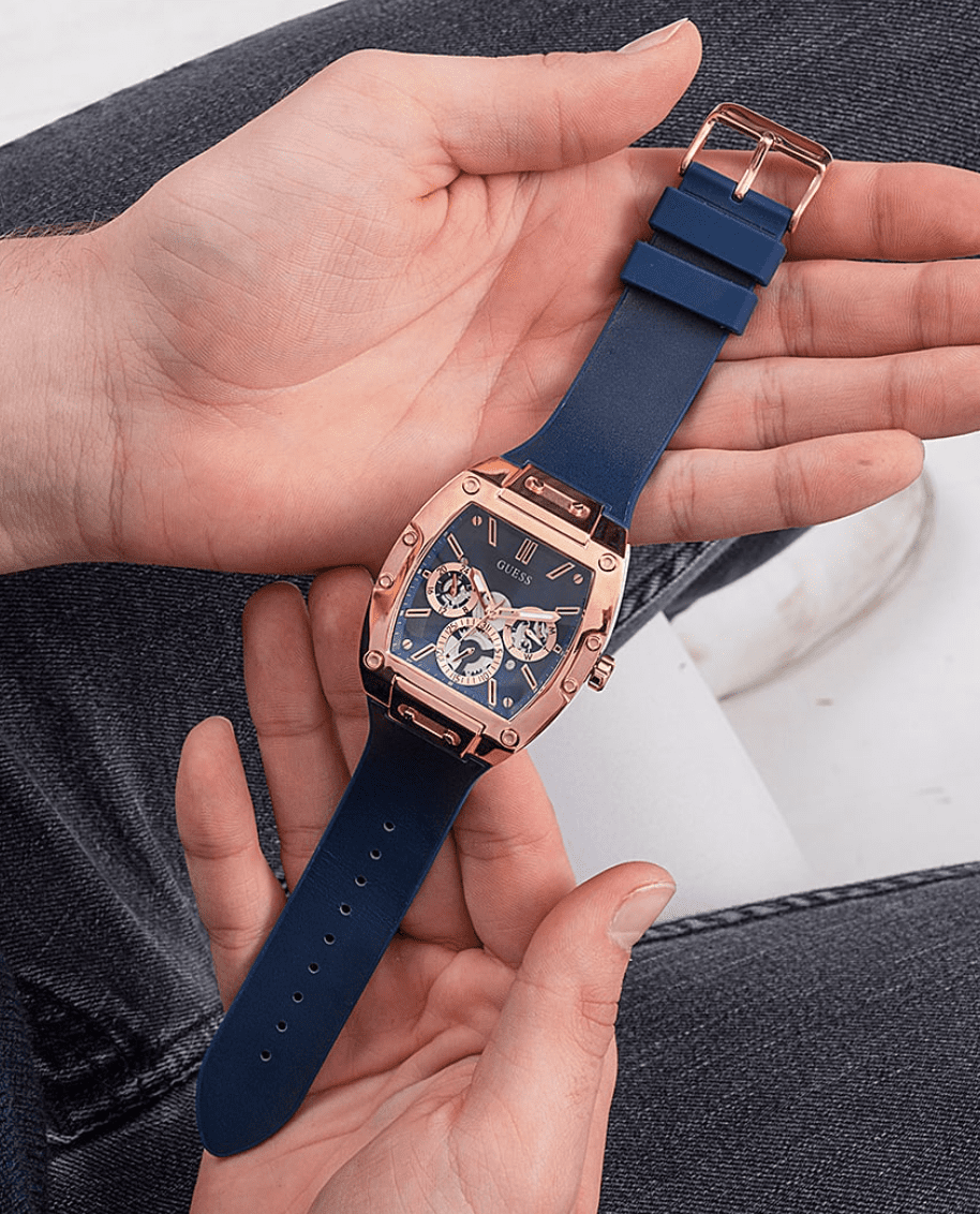 Montre Homme Guess Gw0202G4 – style épuré de caractère